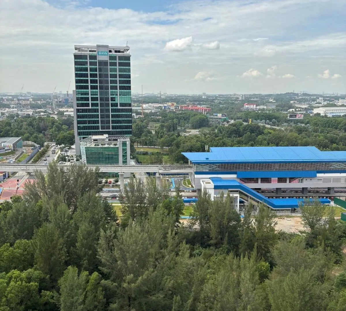 Homesweethome Alinea Suites Shah Alam Apartment